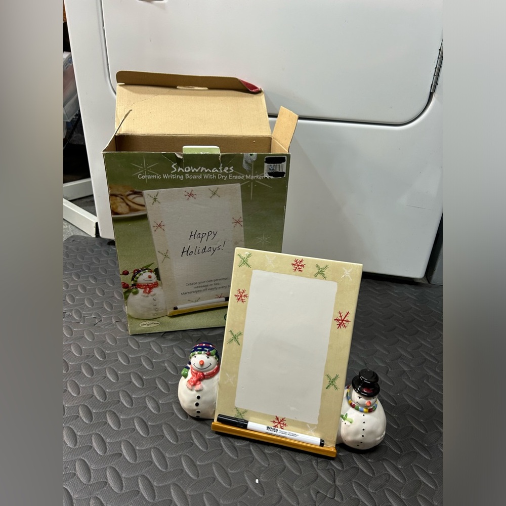 Oneida snowmates ceramic writing board